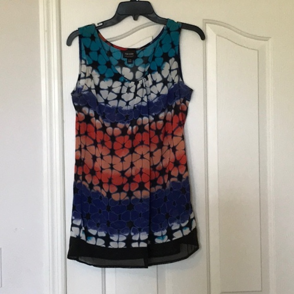 Perfect fit dressy or casual shirt.